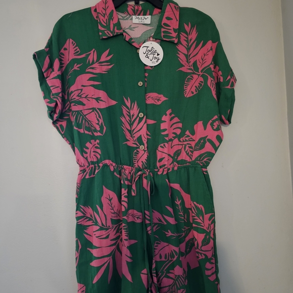 Leaf Print Green and Pink Dress - Picture 5 of 6